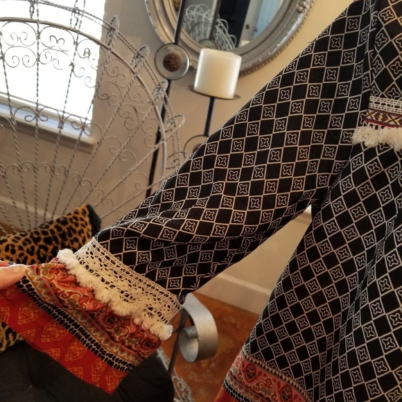 Top - Picture 5 of 5